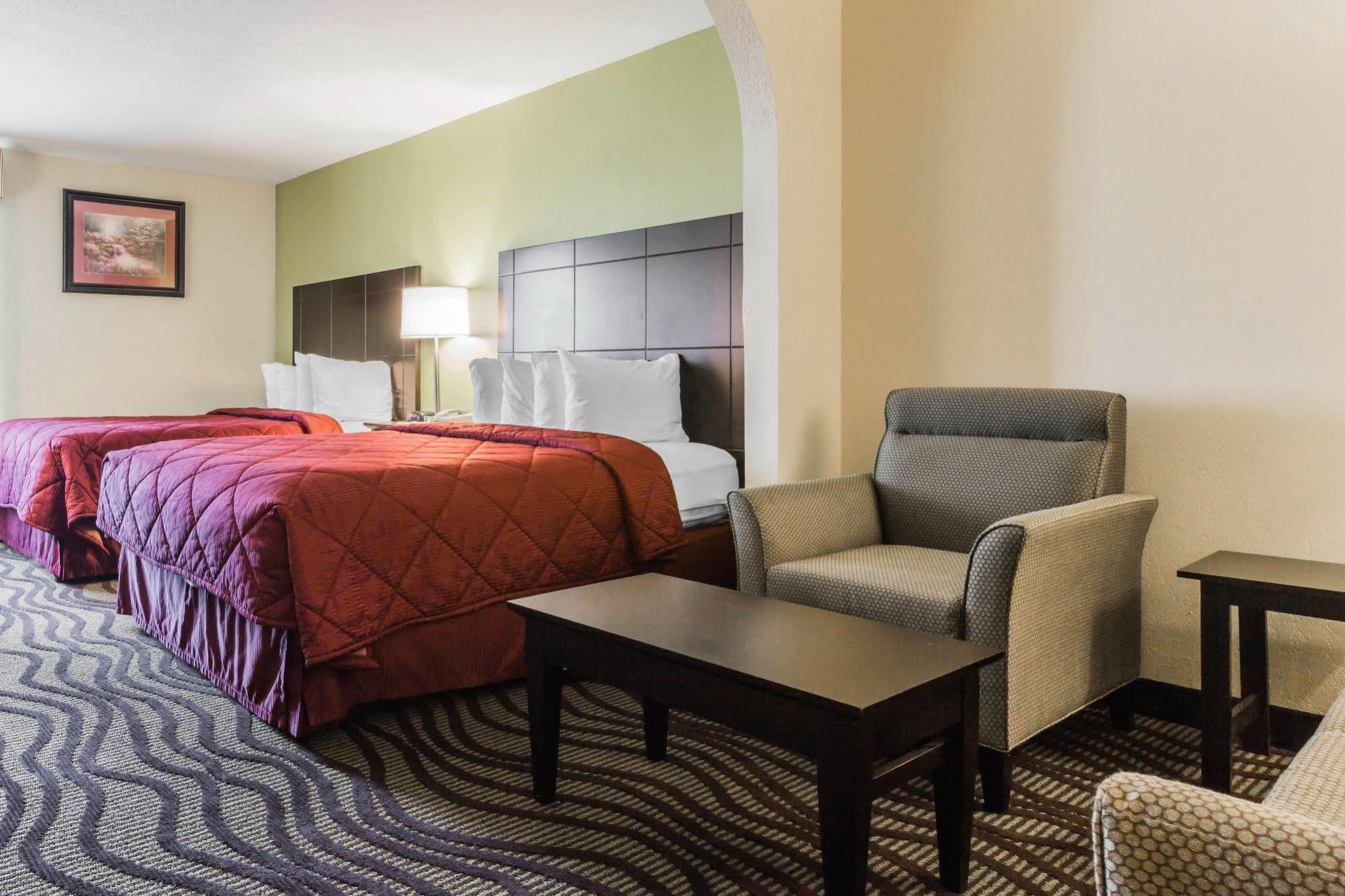 Quality Inn & Suites North Montgomery Dış mekan fotoğraf