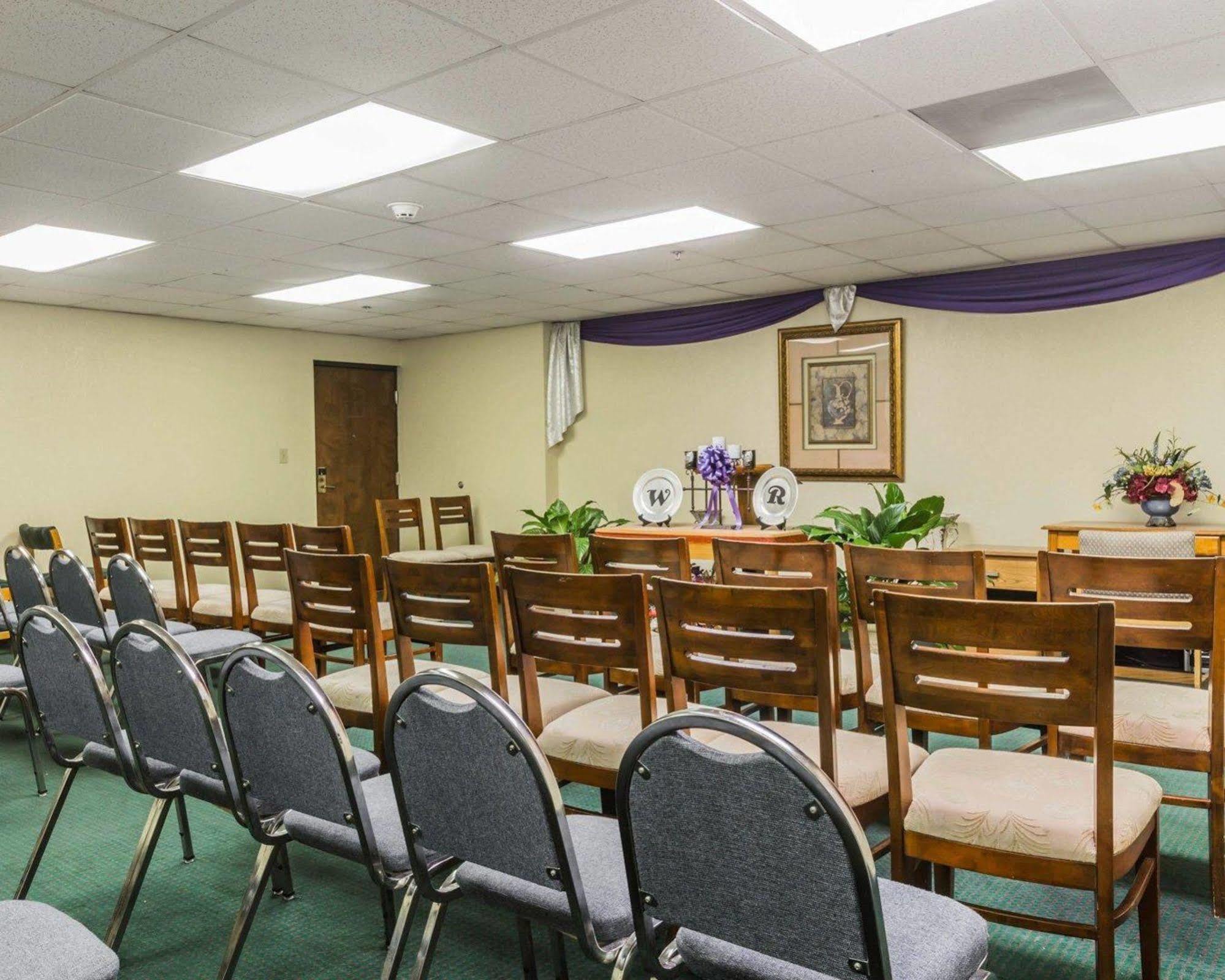 Quality Inn & Suites North Montgomery Dış mekan fotoğraf